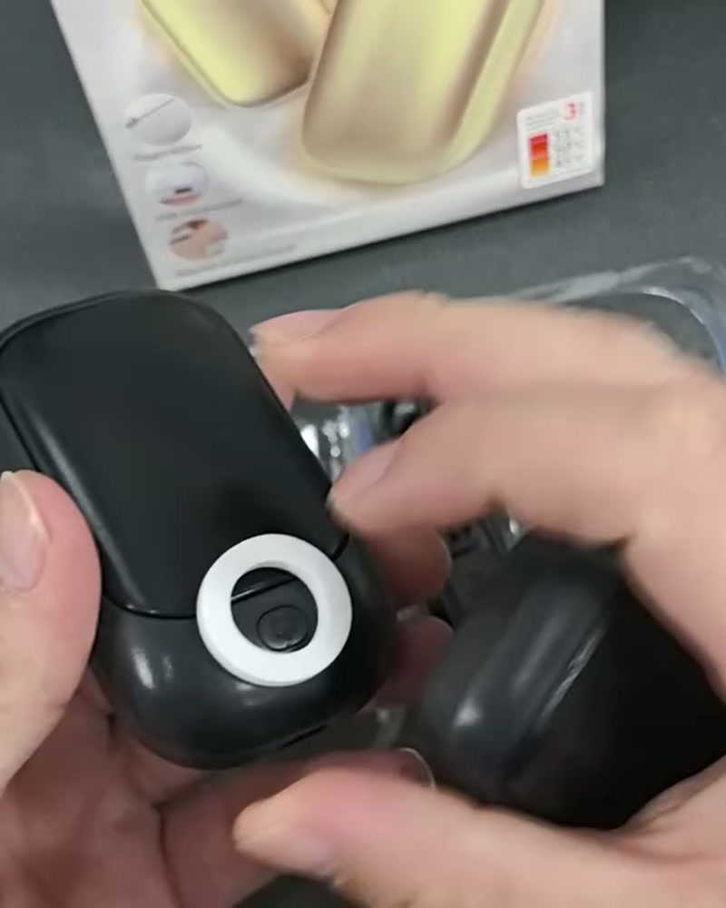 SplitWarm Magnetic Hand Warmer (2-Piece Set)